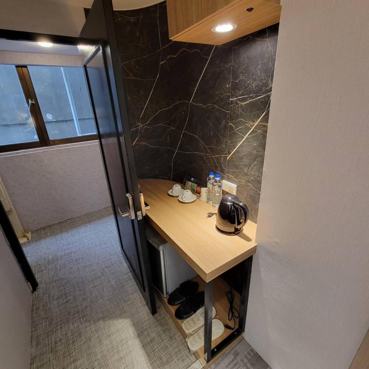 Attic Hotel Тайбей Екстер'єр фото